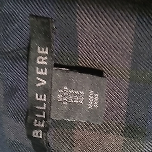 Sharply Tailored Belle Vere Blazer. Single Button Close,Triple Button Cuff NWOT - Picture 10 of 13